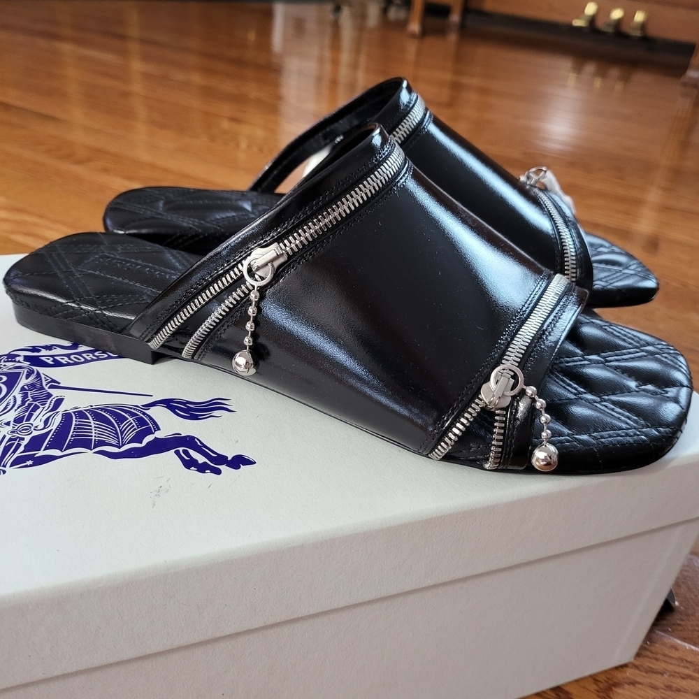 Burberry Black Sandals with Silver Zipper Detail - Picture 2 of 14